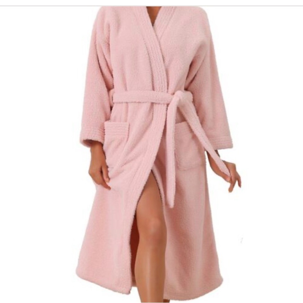 Luxurious Pink Fleece Robe for Women size L